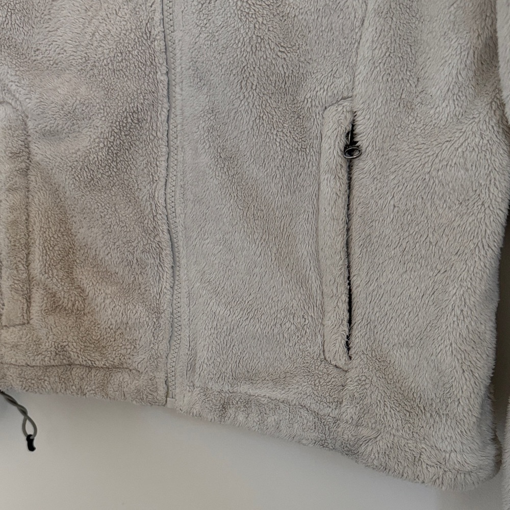 The North Face Women's Teddy Jacket - Picture 5 of 10